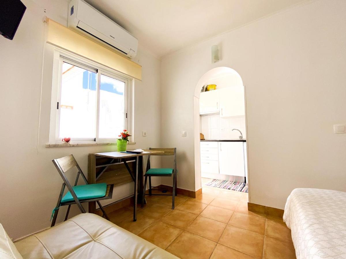Cozy Studio In Lagos #1875 Apartment Exterior photo